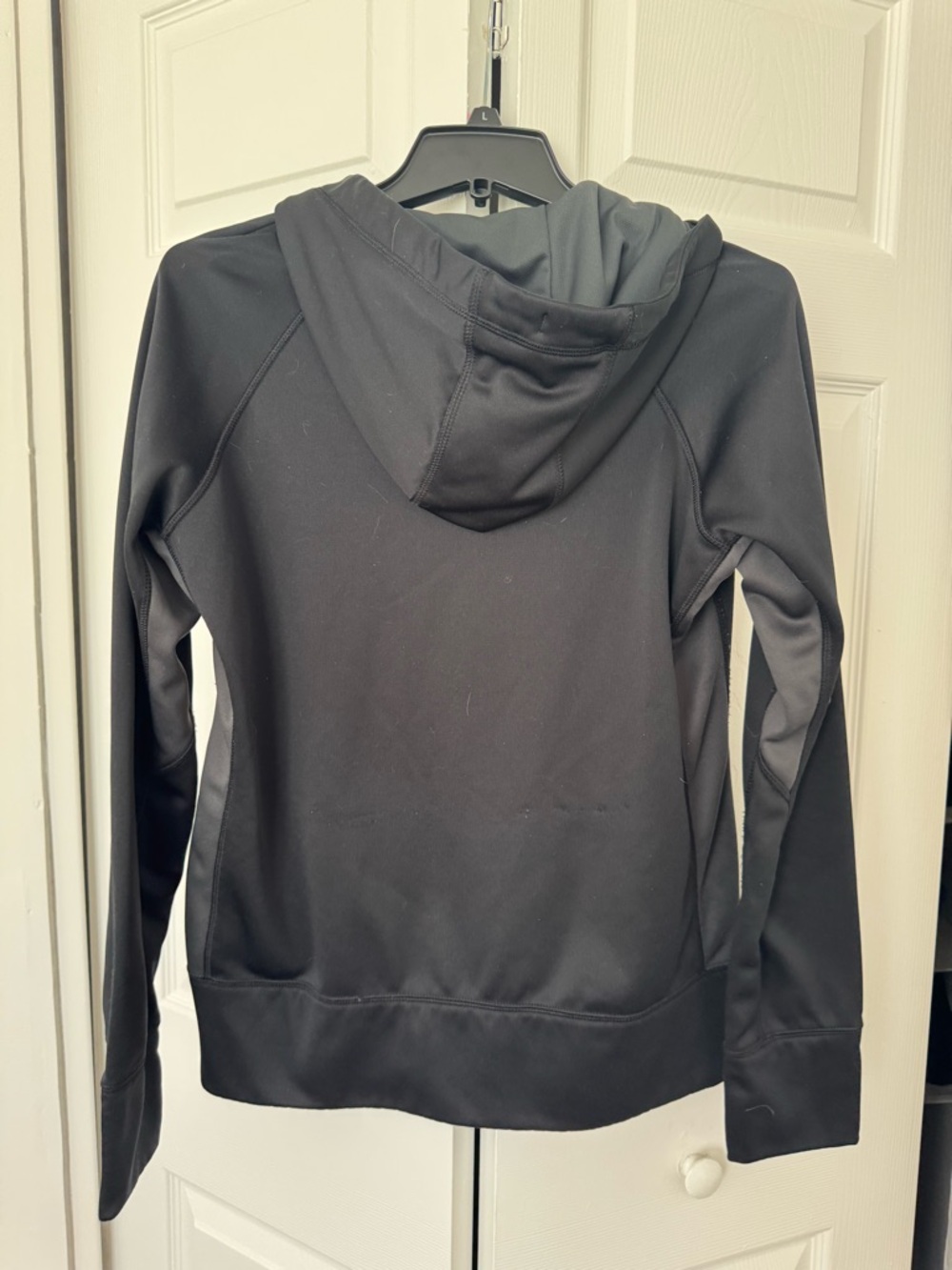 Nike Women’s Black Therma-FIT Full-Zip Hoodie Jacket - Picture 2 of 3